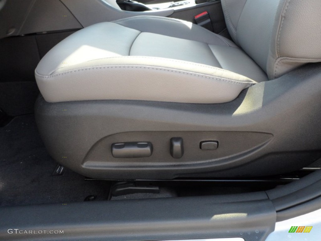2012 Hyundai Sonata Limited 2.0T Controls Photo #55659467