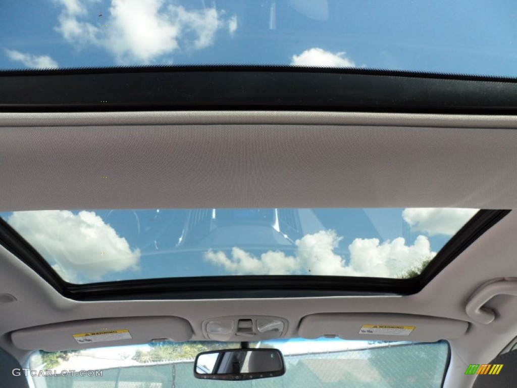 2012 Hyundai Sonata Limited 2.0T Sunroof Photos