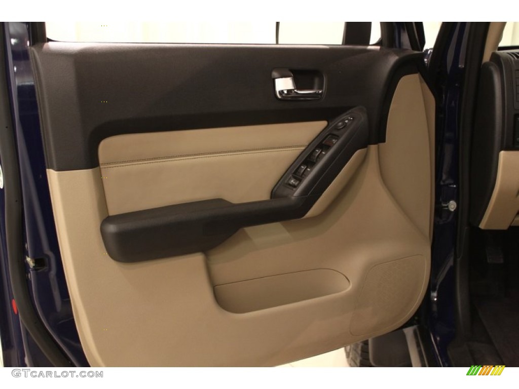 2009 Hummer H3 T Ebony/Light Cashmere Door Panel Photo #55659928