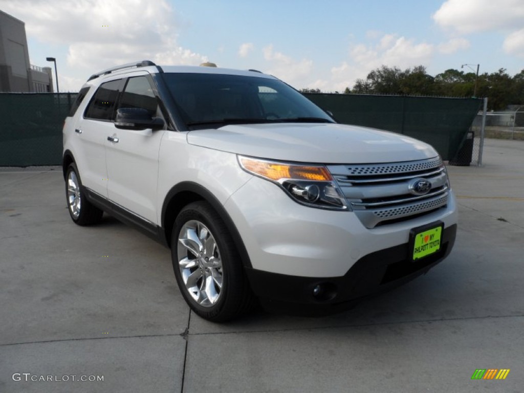 2012 Explorer XLT - White Platinum Tri-Coat / Medium Light Stone photo #1