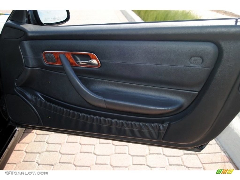 2002 Mercedes-Benz SLK 320 Roadster Charcoal Door Panel Photo #55662769