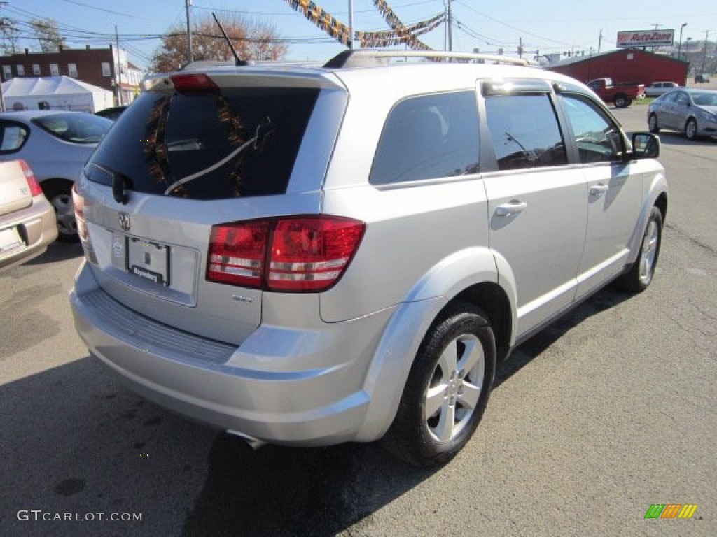 2009 Journey SXT - Bright Silver Metallic / Dark Slate Gray/Light Graystone photo #5