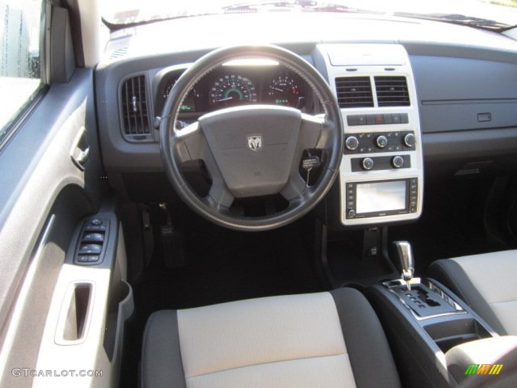 2009 Journey SXT - Bright Silver Metallic / Dark Slate Gray/Light Graystone photo #14