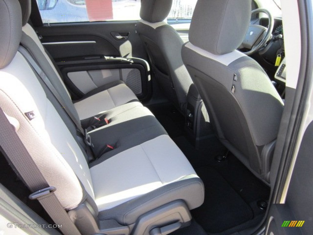 2009 Journey SXT - Bright Silver Metallic / Dark Slate Gray/Light Graystone photo #17