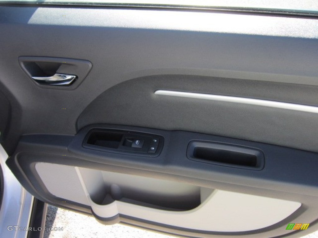 2009 Journey SXT - Bright Silver Metallic / Dark Slate Gray/Light Graystone photo #21