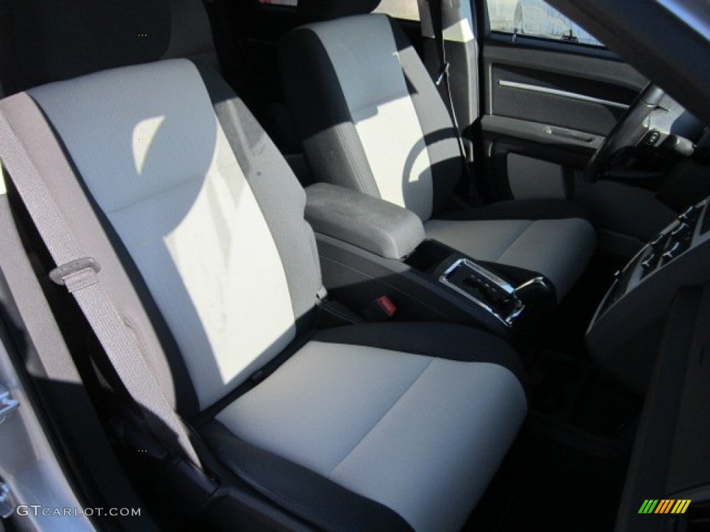 2009 Journey SXT - Bright Silver Metallic / Dark Slate Gray/Light Graystone photo #22