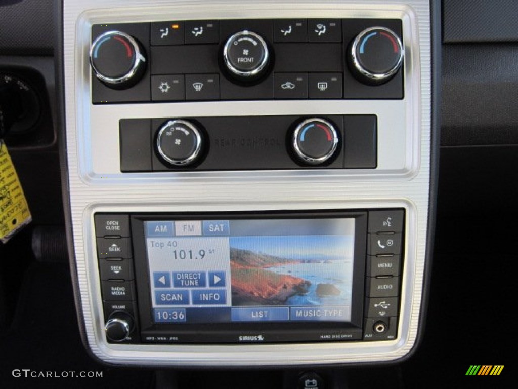 2009 Journey SXT - Bright Silver Metallic / Dark Slate Gray/Light Graystone photo #24