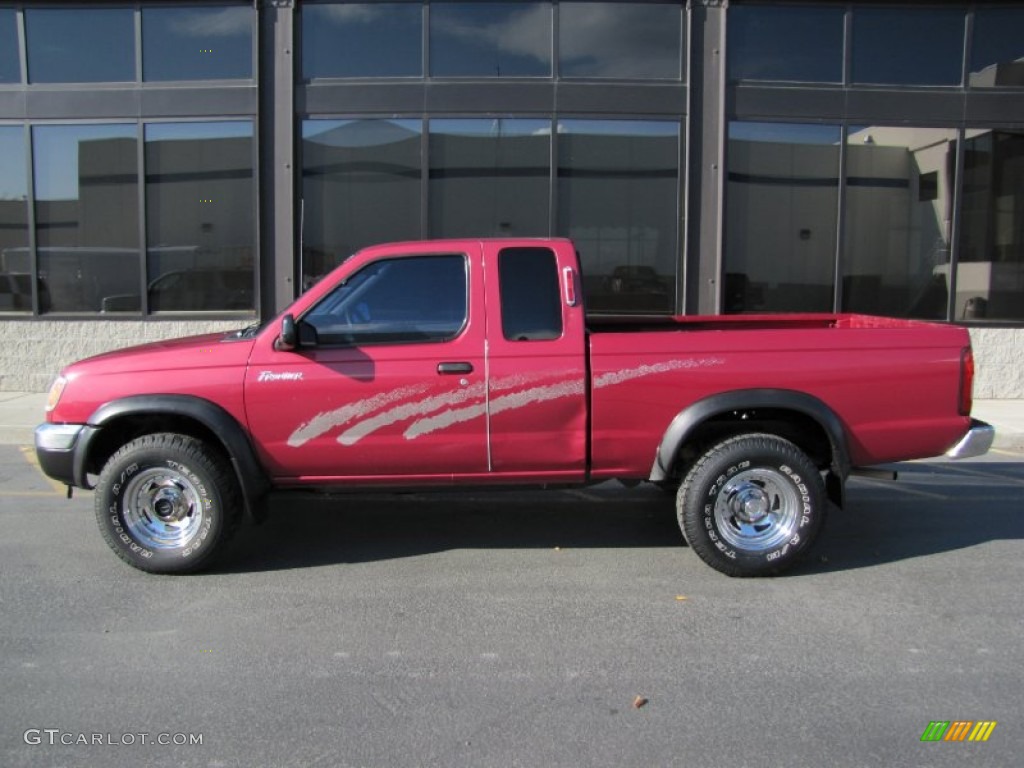 1998 Frontier XE Extended Cab 4x4 - Strawberry Red Pearl / Gray photo #2