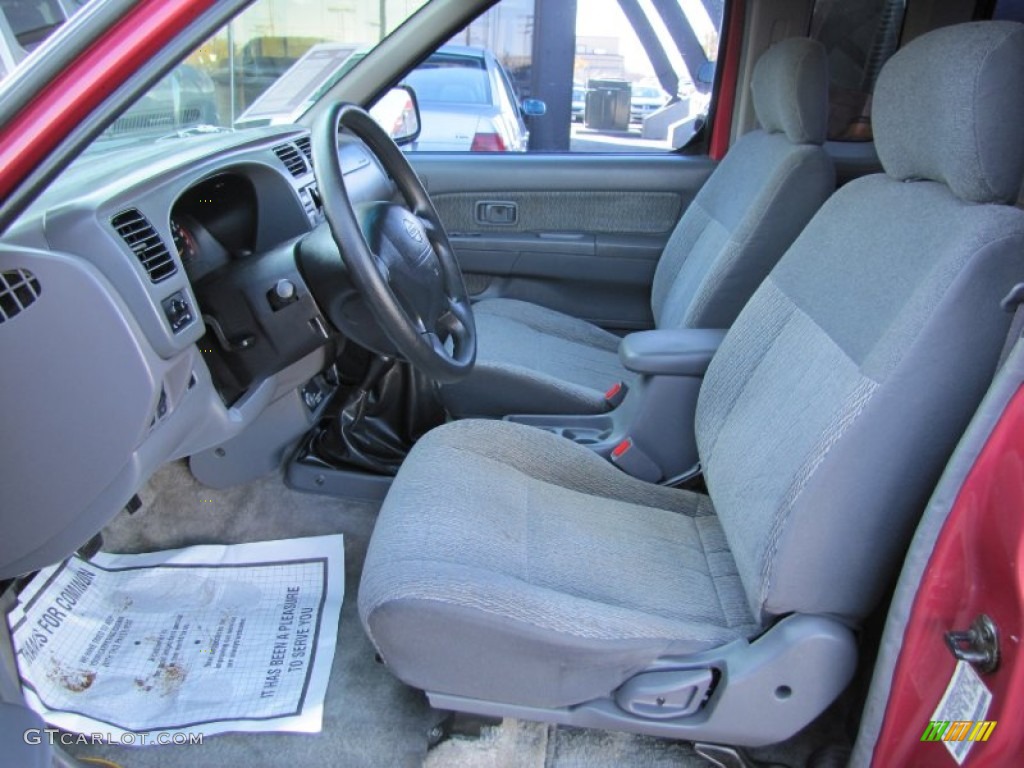 1998 Frontier XE Extended Cab 4x4 - Strawberry Red Pearl / Gray photo #3