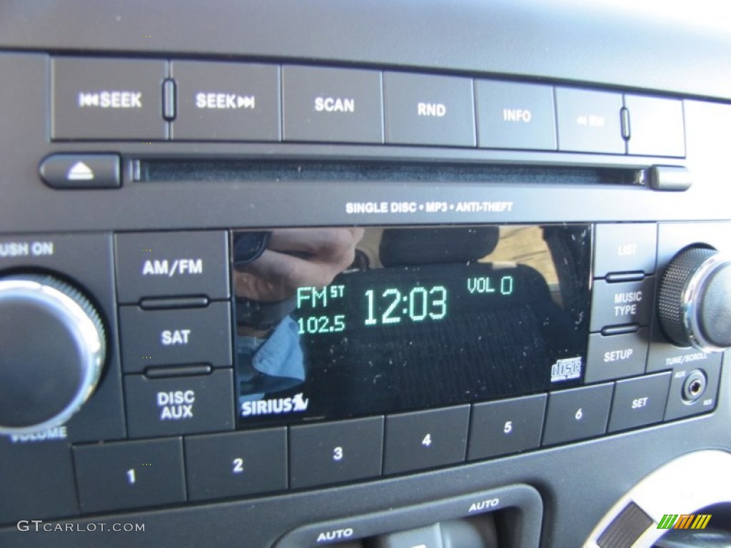2012 Jeep Wrangler Rubicon 4X4 Audio System Photo #55666111