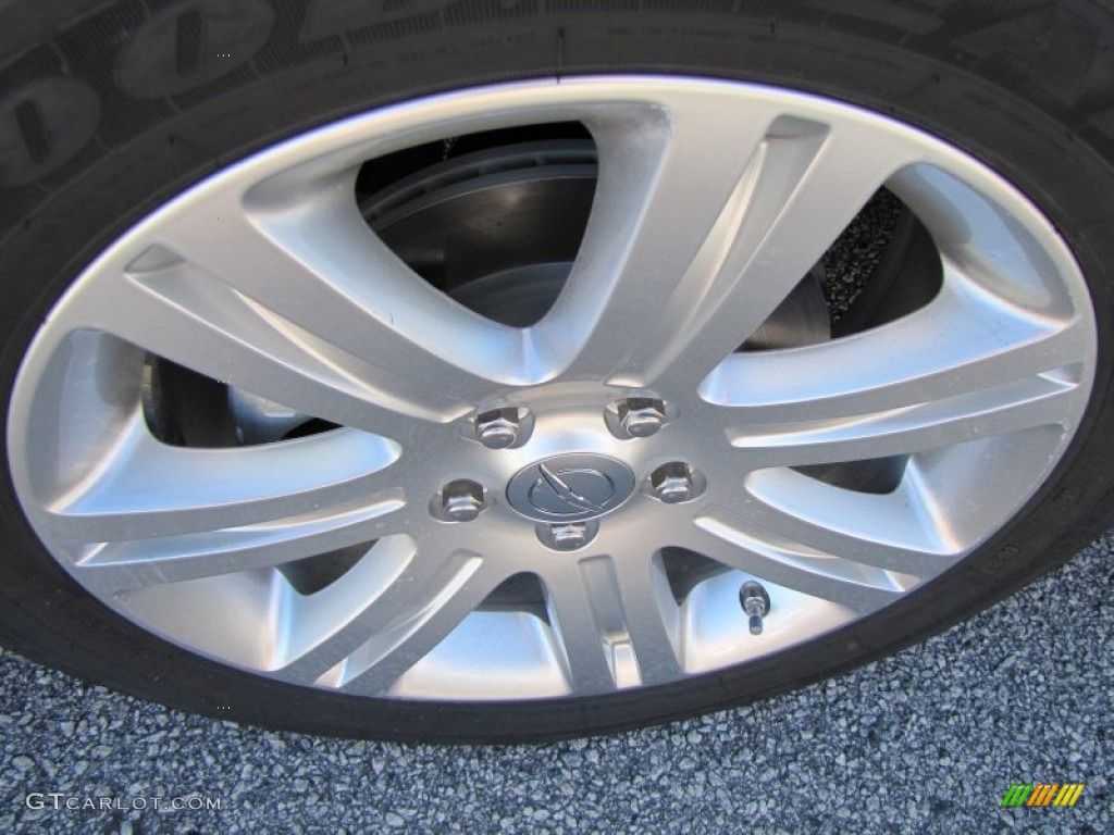2012 Chrysler 200 Touring Sedan Wheel Photo #55666582