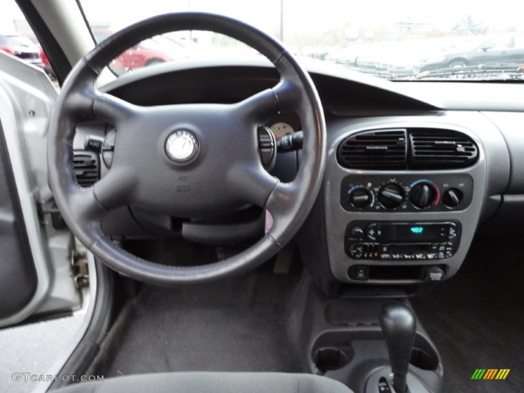 2000 Plymouth Neon Highline Agate Dashboard Photo #55667570