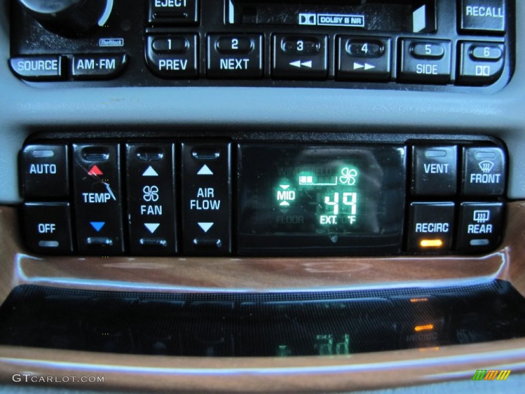 2003 Park Avenue  - Silver Blue Ice Metallic / Medium Gray photo #14