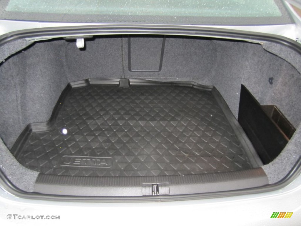2006 Volkswagen Jetta TDI Sedan Trunk Photo #55668223
