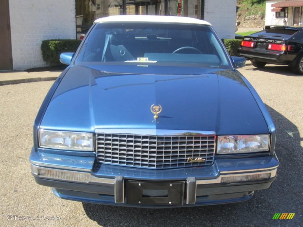 1990 Eldorado Biarritz Coupe - Sapphire Blue Metallic / Dark Blue photo #18