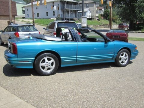 1993 Oldsmobile Cutlass Supreme Convertible Data, Info and Specs