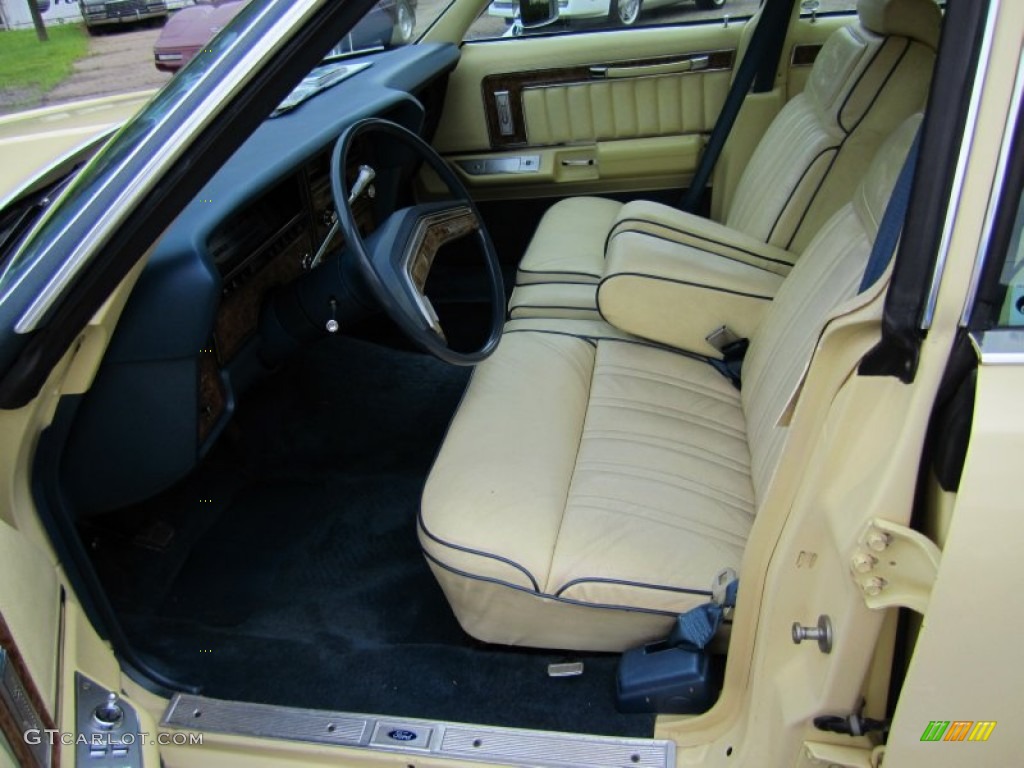 Cream/Blue Piping Interior 1977 Ford LTD Landau 4 Door Pillared Hardtop Photo #55672543