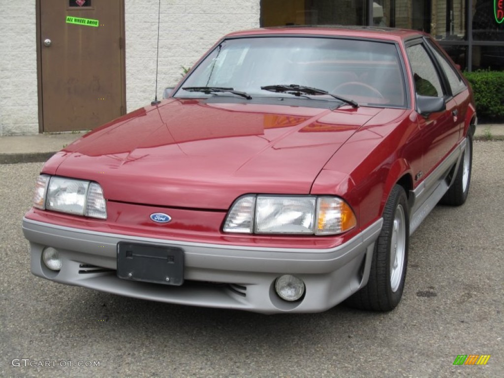 1992 Mustang GT Hatchback - Wild Strawberry Metallic / Scarlet Red photo #3