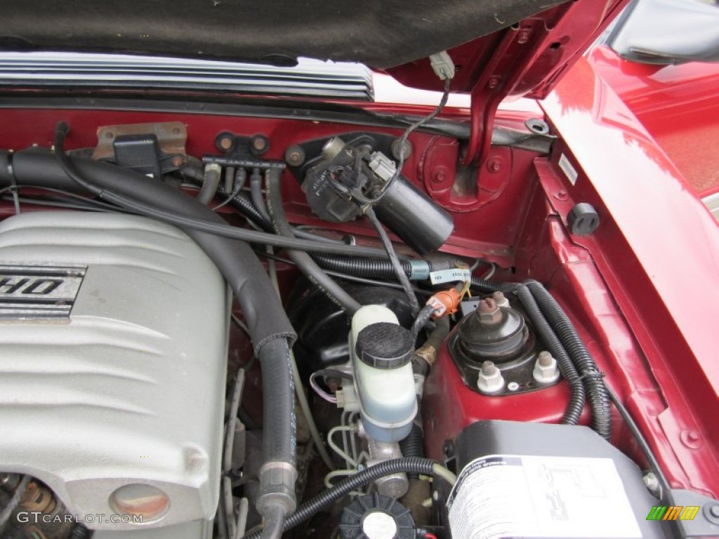 1992 Ford Mustang GT Hatchback 5.0 HO OHV 16-Valve V8 Engine Photo #55674149