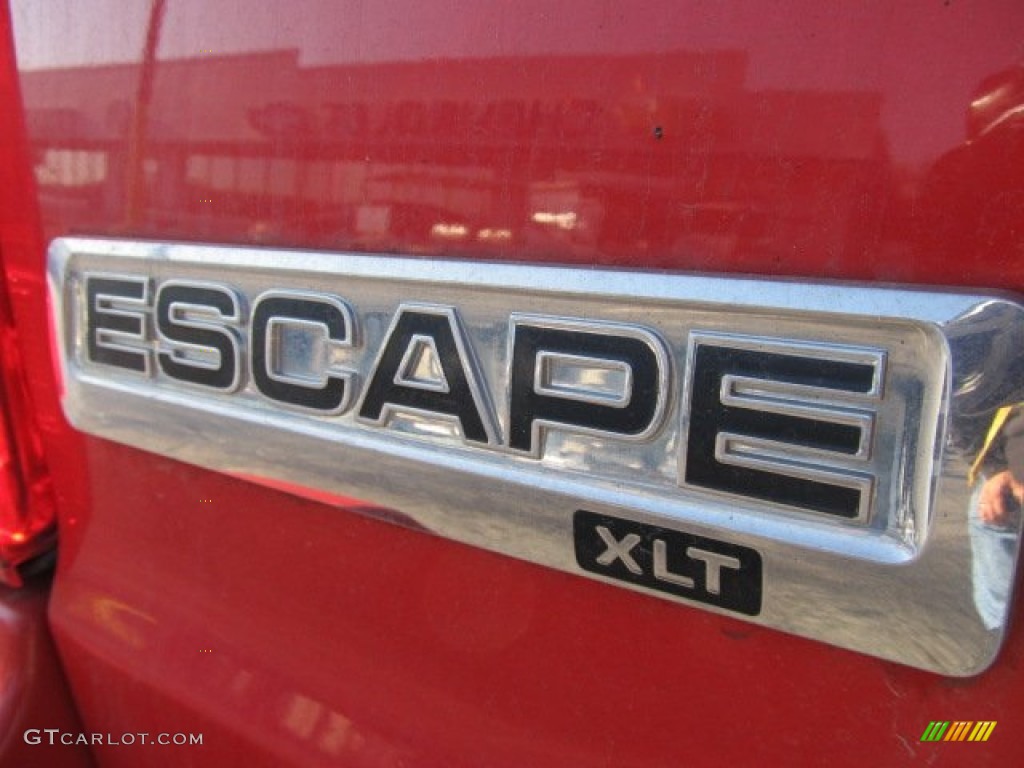 2009 Escape XLT V6 4WD - Torch Red / Charcoal photo #7