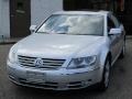 Reflex Silver Metallic - Phaeton V8 4Motion Sedan Photo No. 4