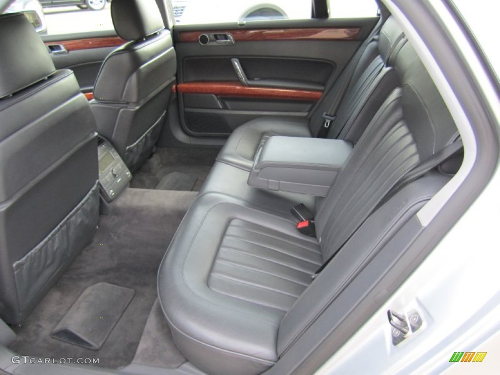 Anthracite Interior 2004 Volkswagen Phaeton V8 4Motion Sedan Photo #55675234