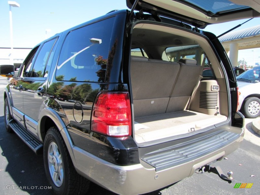 2003 Ford Expedition XLT 4x4 Trunk Photos