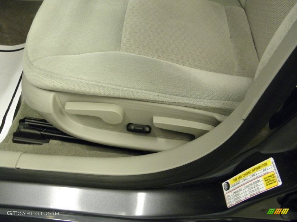 2011 Impala LS - Cyber Gray Metallic / Gray photo #6