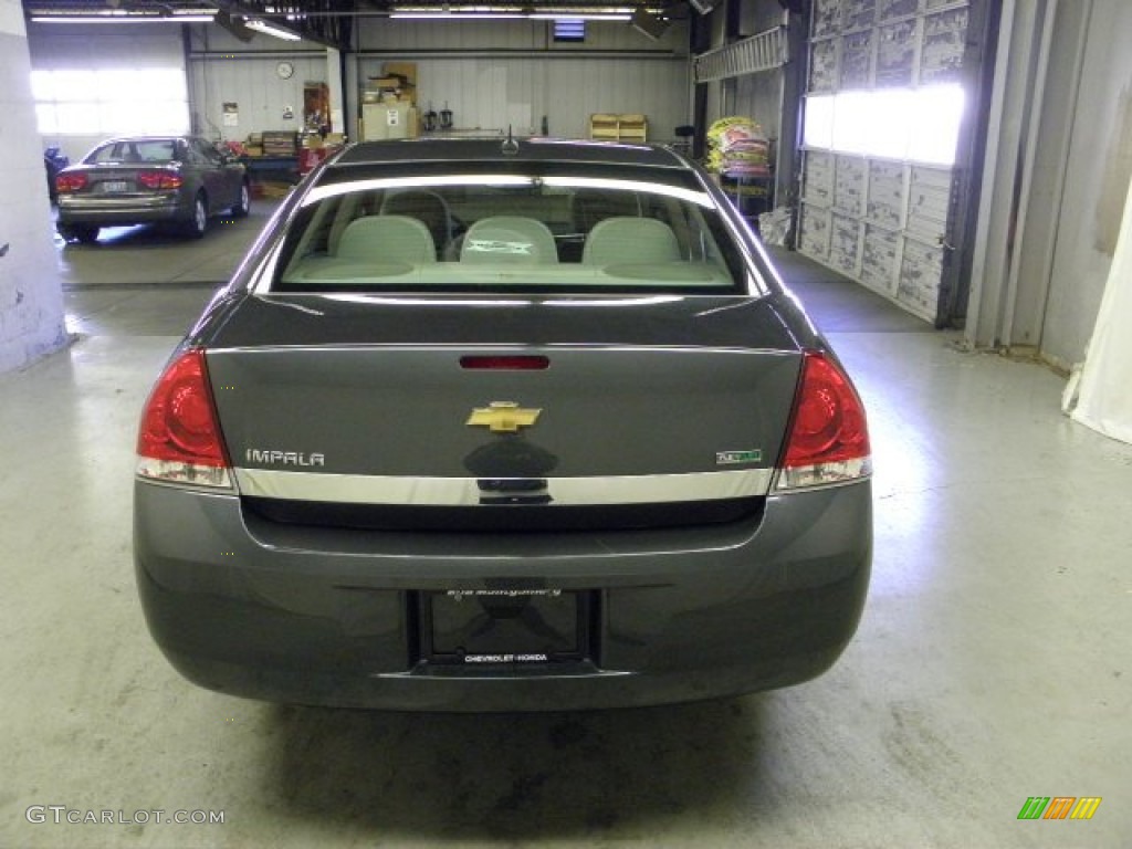 2011 Impala LS - Cyber Gray Metallic / Gray photo #16