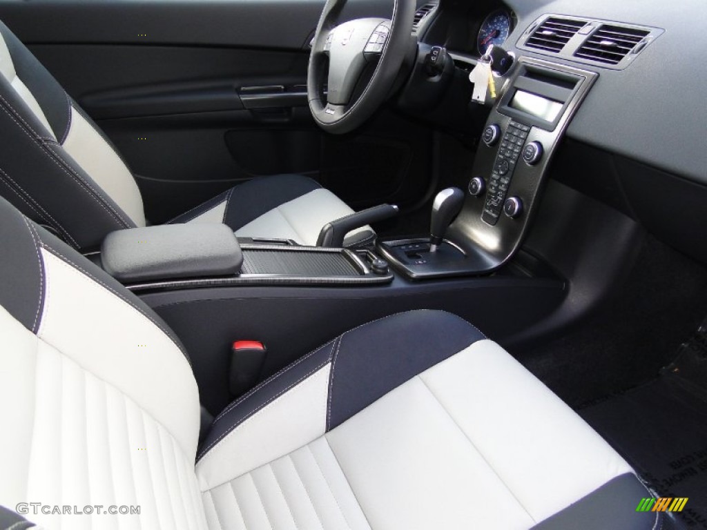 2012 C30 T5 R-Design - Titanium Grey Metallic / R Design Off Black/Calcite photo #12