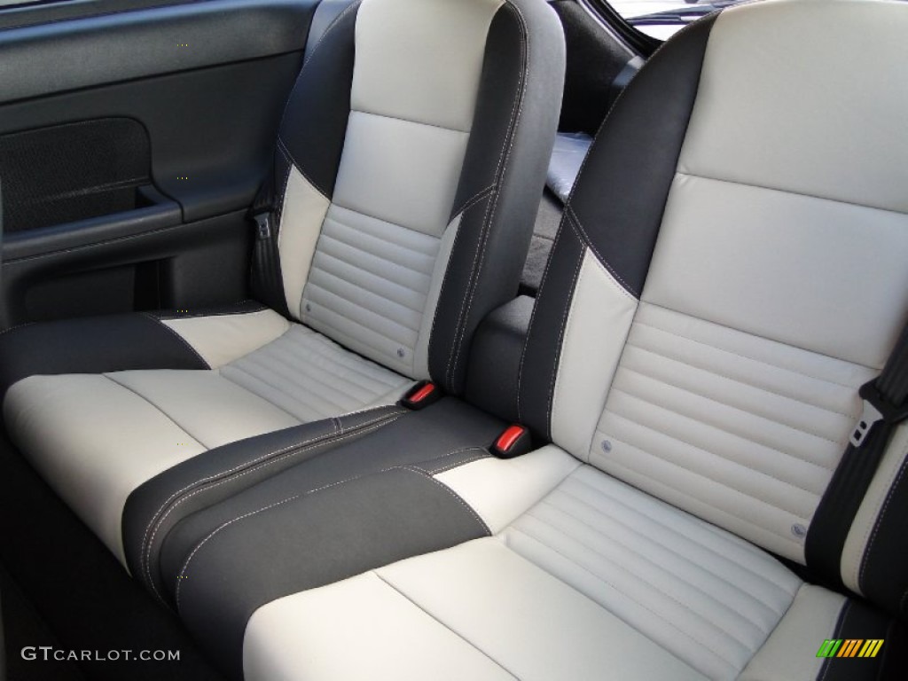 2012 C30 T5 R-Design - Titanium Grey Metallic / R Design Off Black/Calcite photo #15