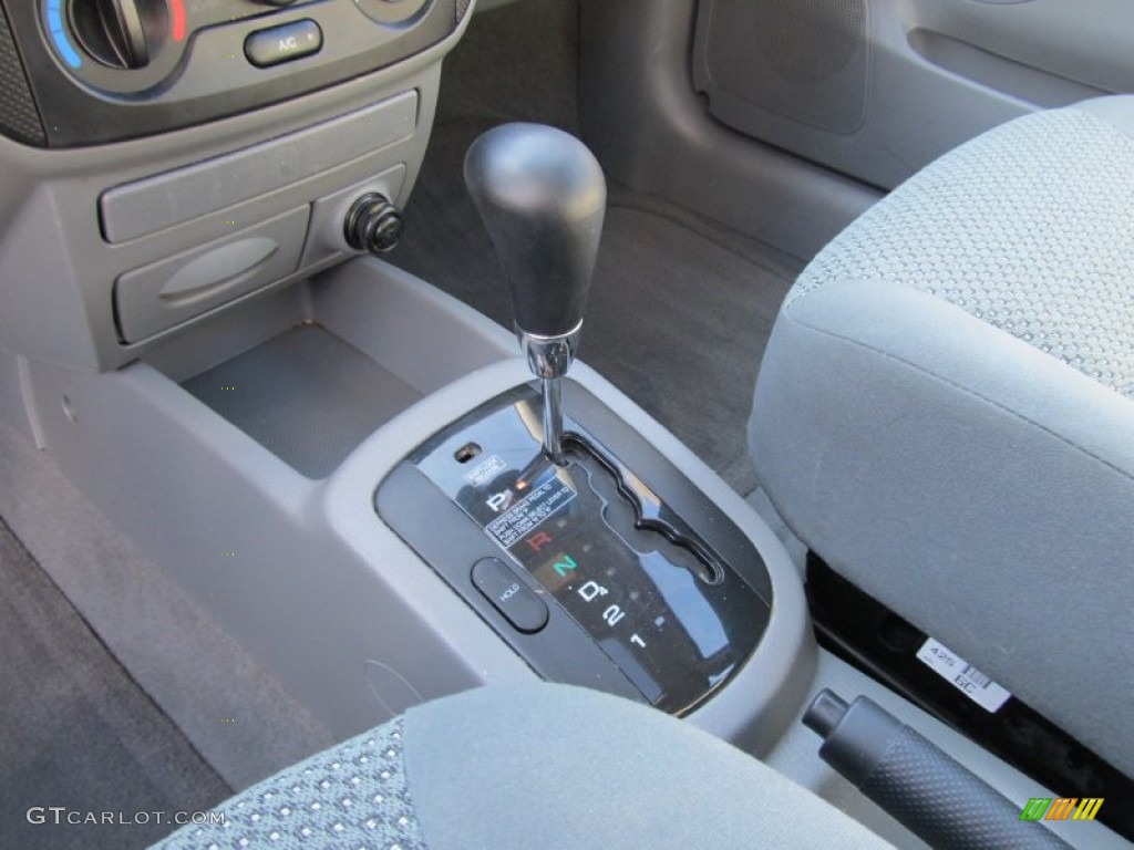 2005 Chevrolet Aveo LT Hatchback Transmission Photos