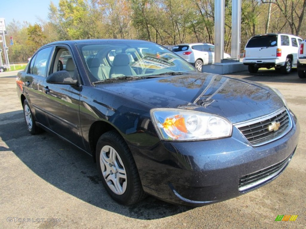 2007 Malibu LS Sedan - Dark Blue Metallic / Titanium Gray photo #5