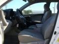 Super White - RAV4 I4 4WD Photo No. 9