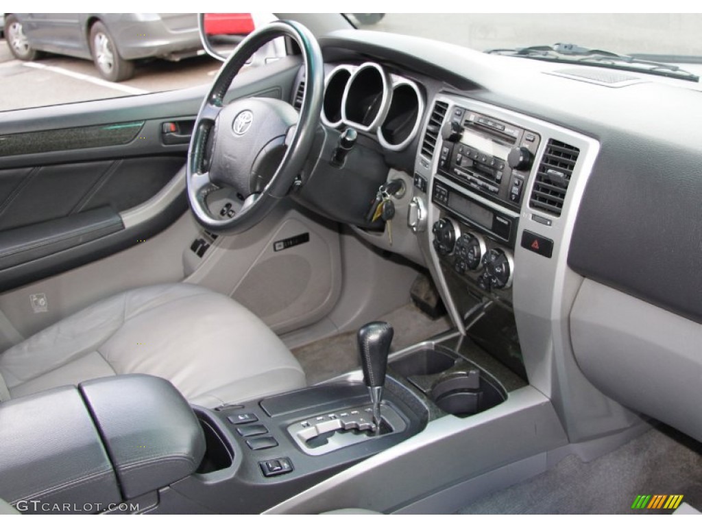 2003 Toyota 4Runner Limited 4x4 interior Photos