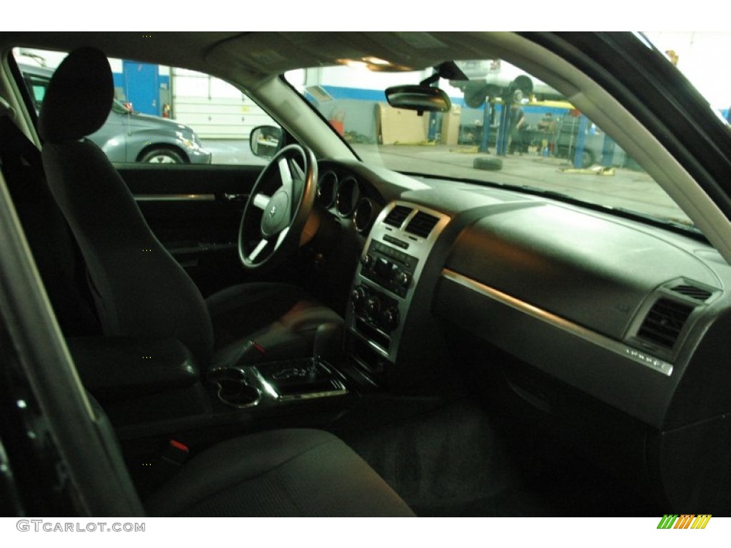 2010 Charger SXT - Brilliant Black Crystal Pearl / Dark Slate Gray photo #6