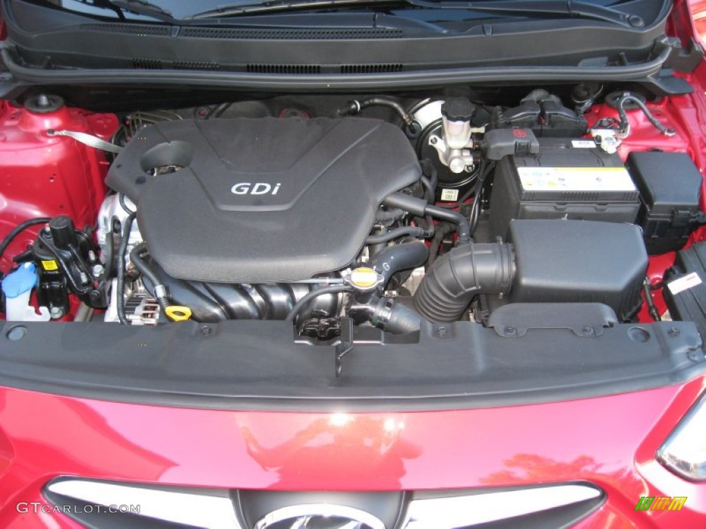 2012 Hyundai Accent GS 5 Door Engine Photos