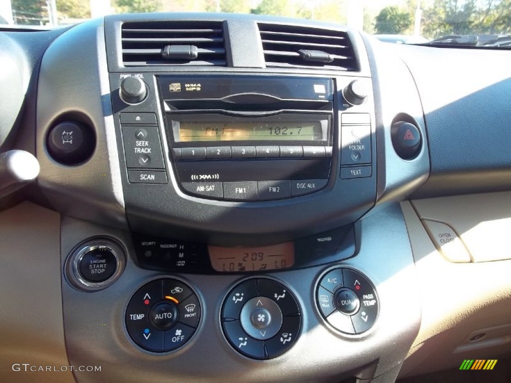 2009 Toyota RAV4 Limited 4WD Controls Photo #55681372