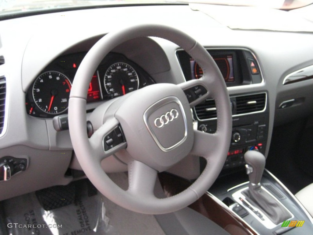 2012 Audi Q5 2.0 TFSI quattro Light Gray Steering Wheel Photo #55681806