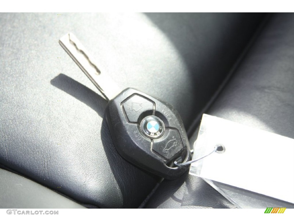 2005 BMW M3 Coupe Keys Photos