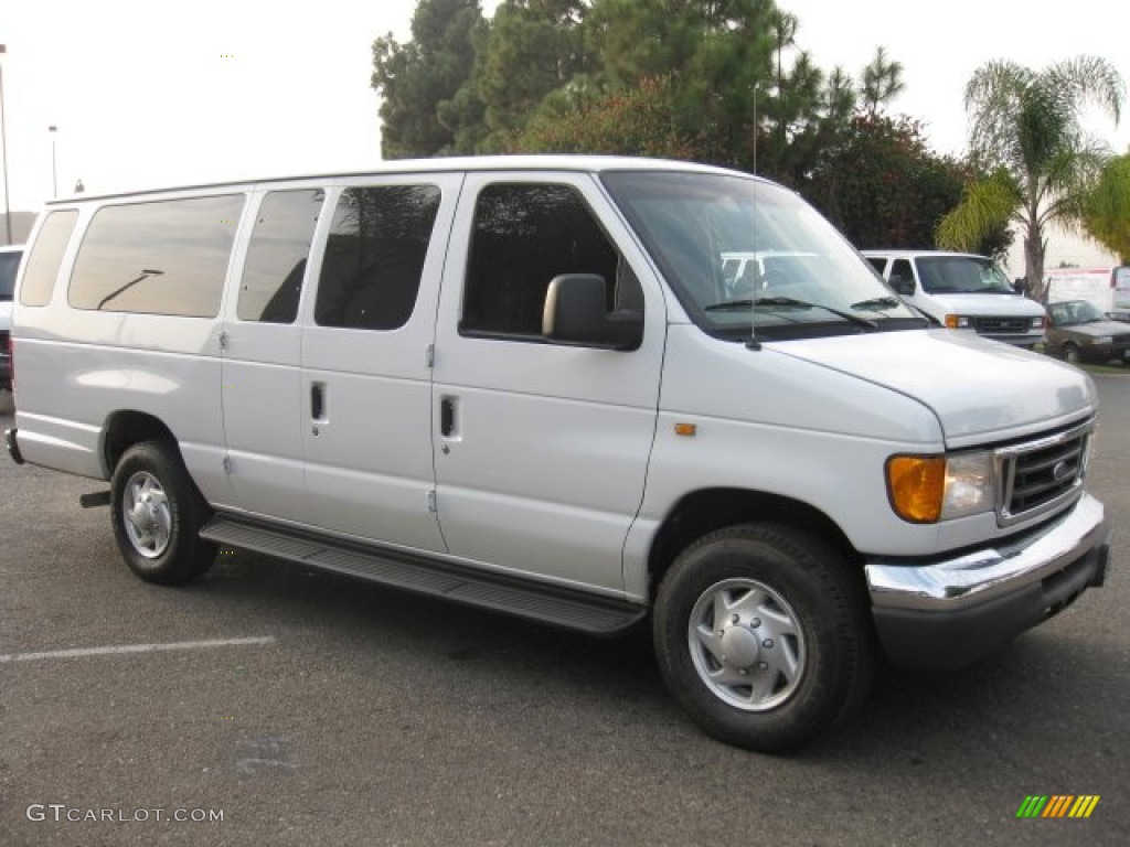 ford e350 15 passenger van length
