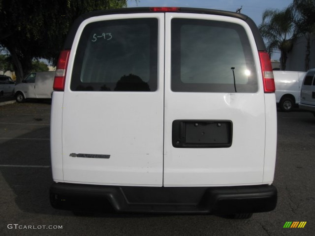 2009 Express 2500 Cargo Van - Summit White / Medium Pewter photo #4