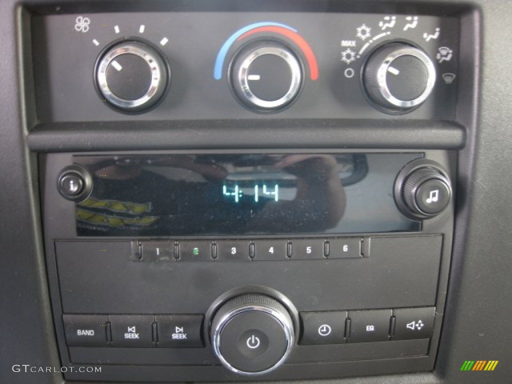 2009 Express 2500 Cargo Van - Summit White / Medium Pewter photo #9