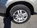 2004 Volkswagen Touareg V8 Wheel and Tire Photo