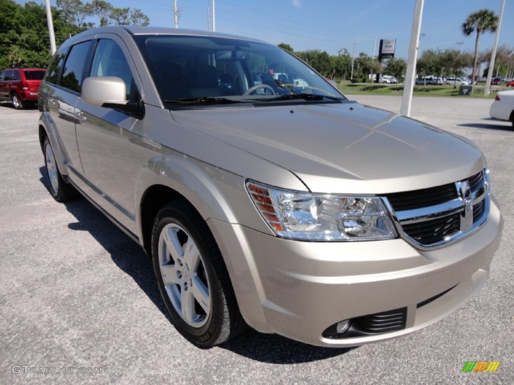 Light Sandstone Metallic 2009 Dodge Journey SXT Exterior Photo #55693477