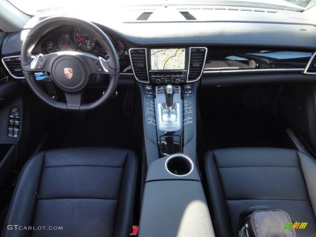 2011 Porsche Panamera 4 Black Dashboard Photo #55695550