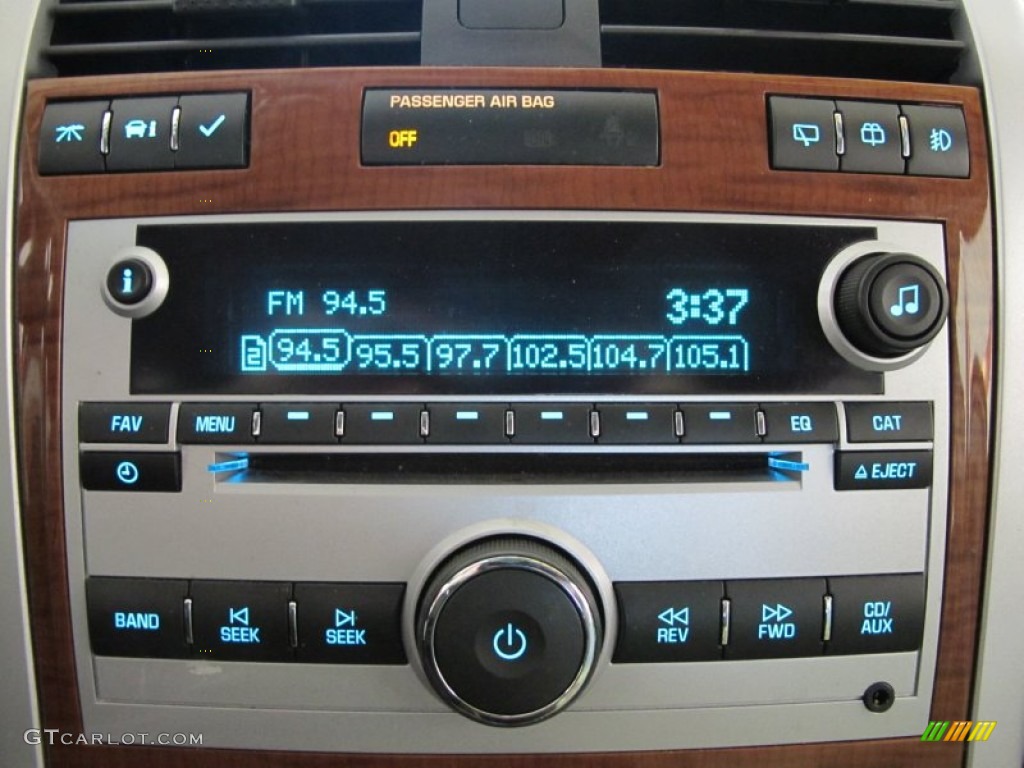 2009 Chevrolet Equinox LT Audio System Photos