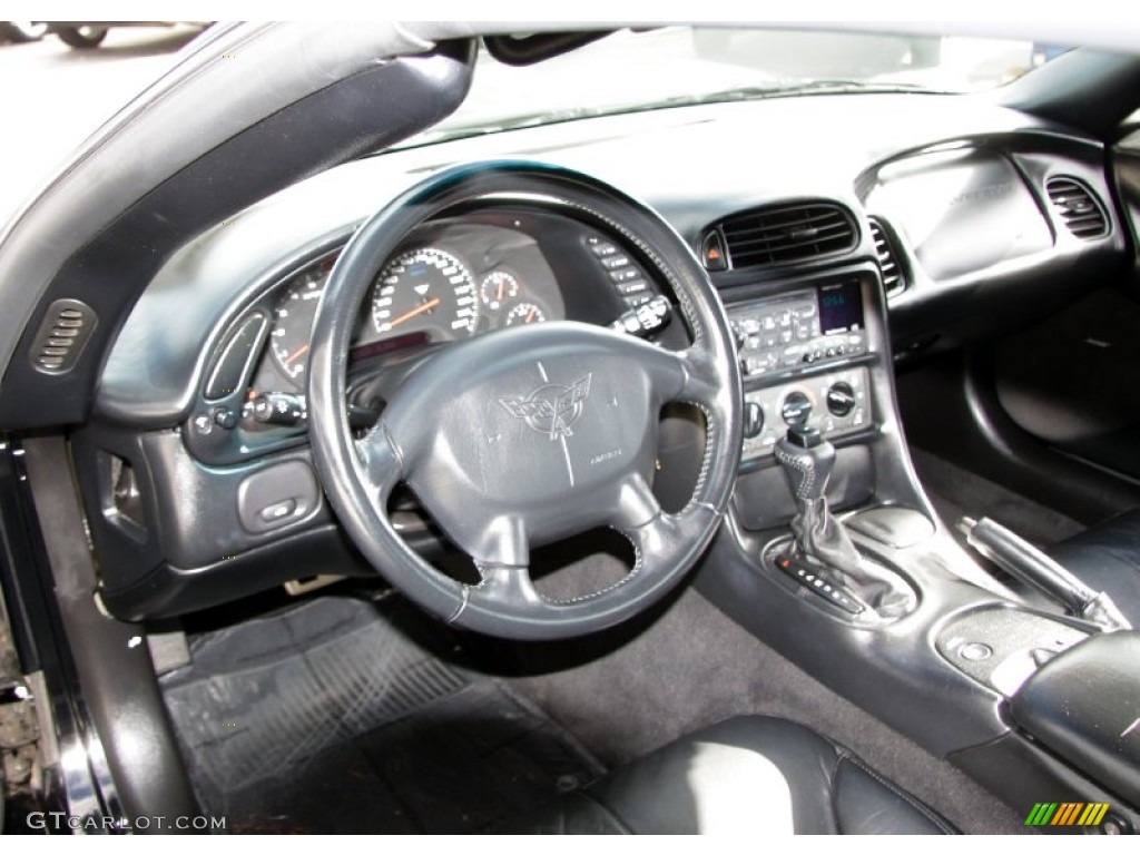 2002 Chevrolet Corvette Coupe Black Dashboard Photo #55700892