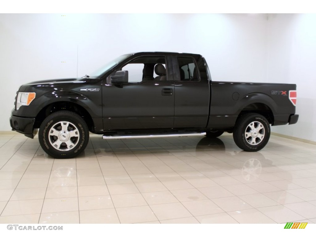 2010 F150 STX SuperCab 4x4 - Tuxedo Black / Medium Stone photo #4