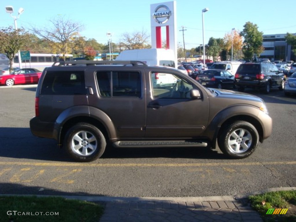 2008 Pathfinder SE 4x4 - Mocha / Cafe Latte photo #10